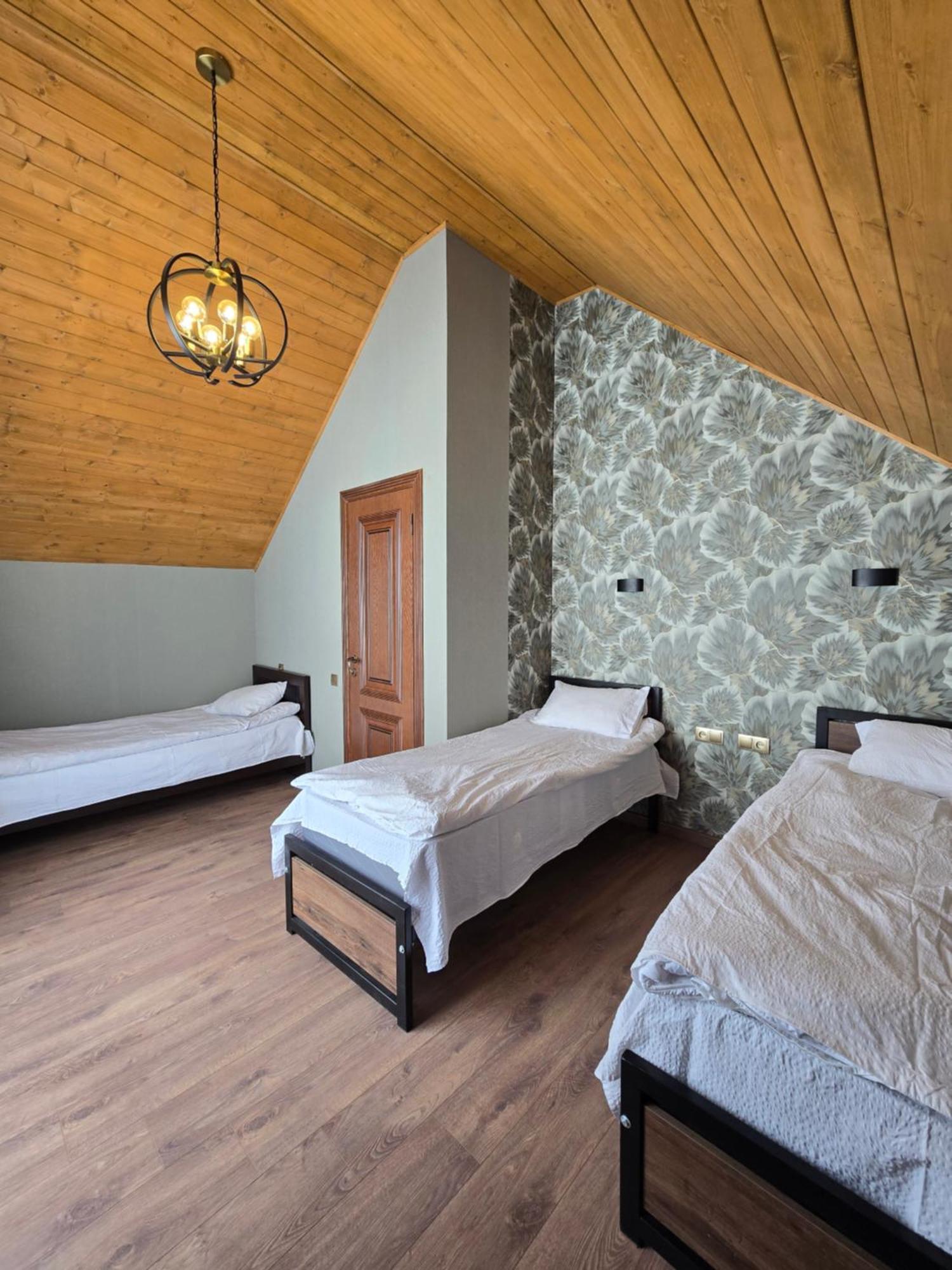 Appartamento Kazbegi Folk Esterno foto